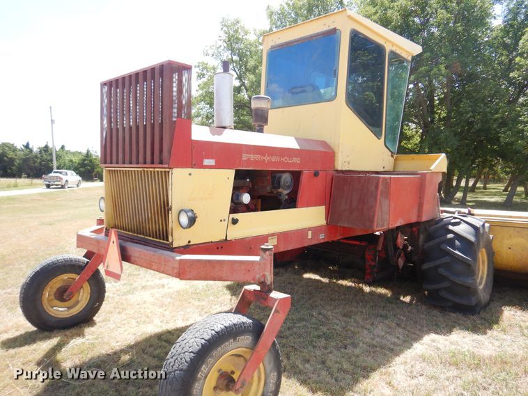image for item DB7832 New Holland 1112  windrower