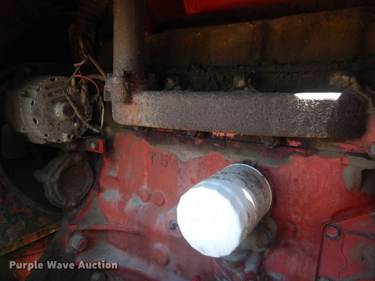 image for item DB7832 New Holland 1112  windrower