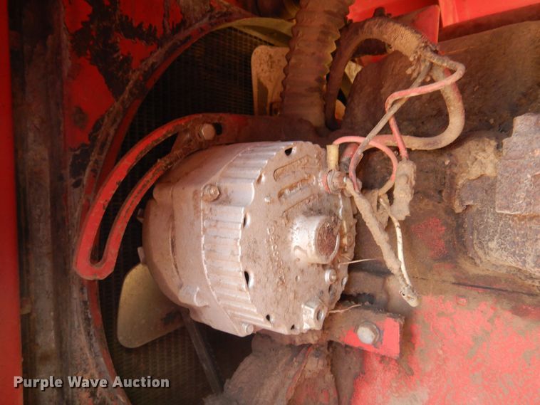 image for item DB7832 New Holland 1112  windrower