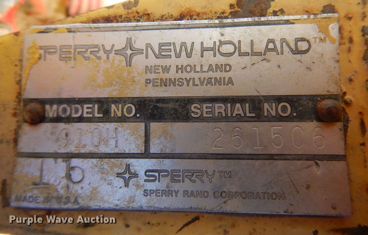 image for item DB7832 New Holland 1112  windrower