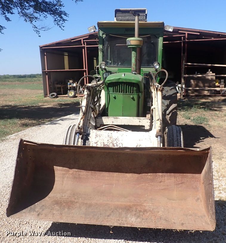 image for item DF8346 1962 John Deere 4010  tractor