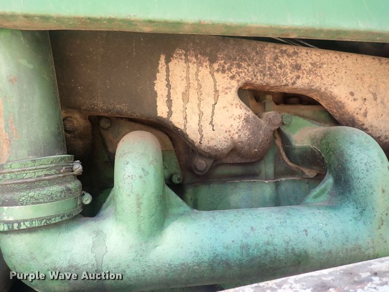 image for item DF8346 1962 John Deere 4010  tractor