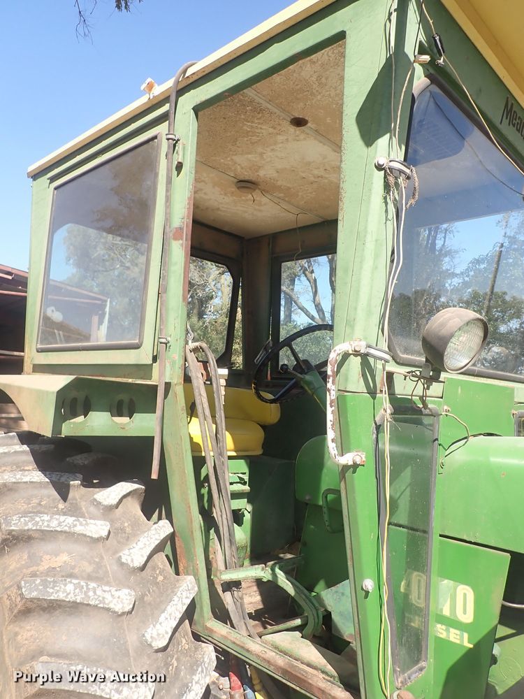 image for item DF8346 1962 John Deere 4010  tractor