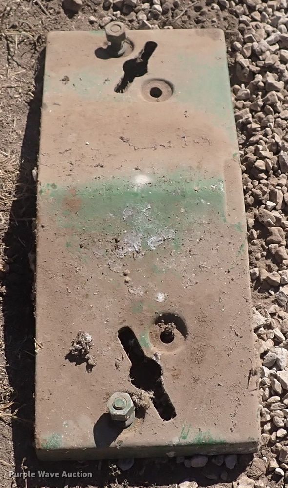 image for item DF8346 1962 John Deere 4010  tractor