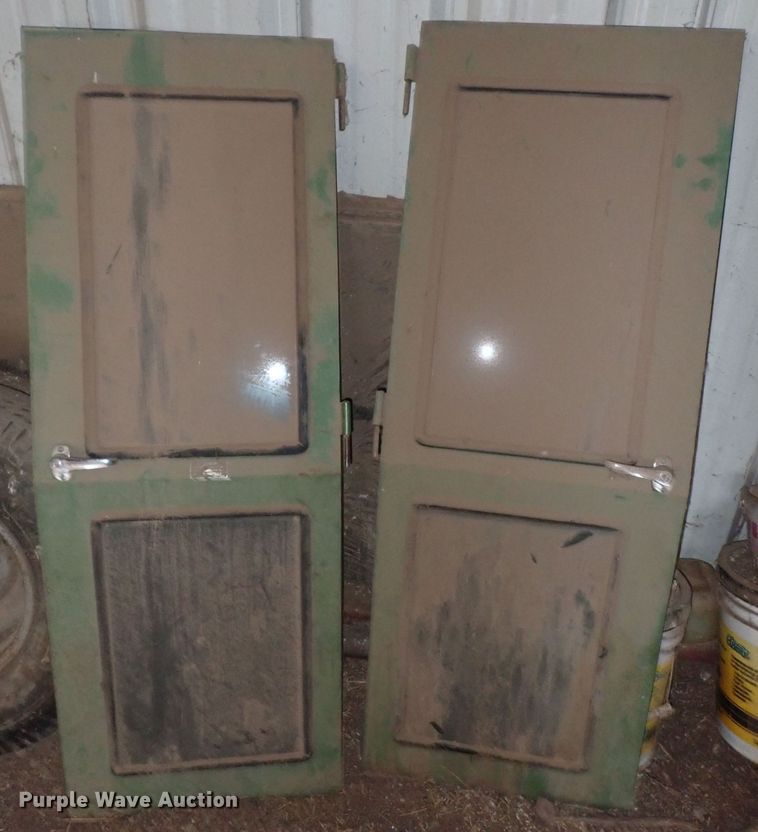 image for item DF8346 1962 John Deere 4010  tractor