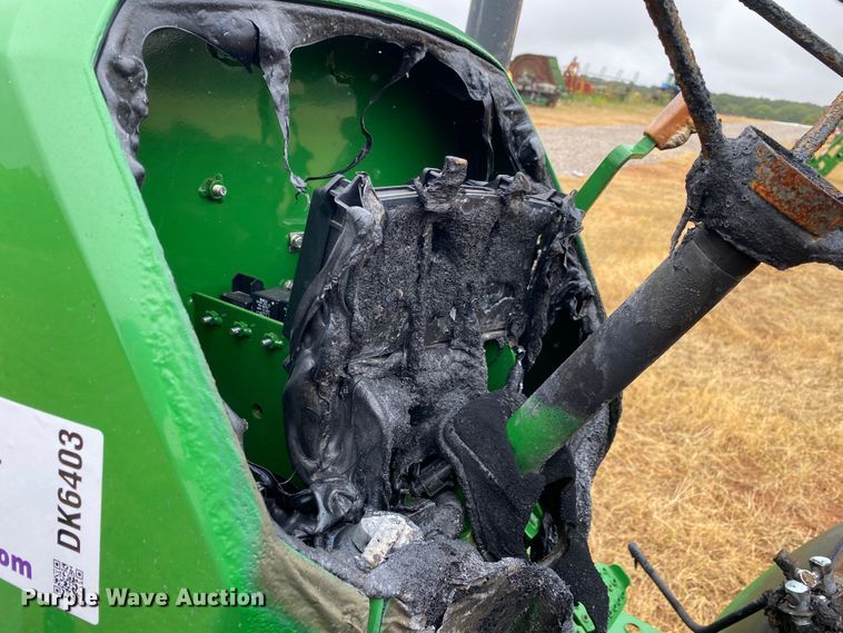 image for item DK6403 2016 John Deere 5075E  tractor