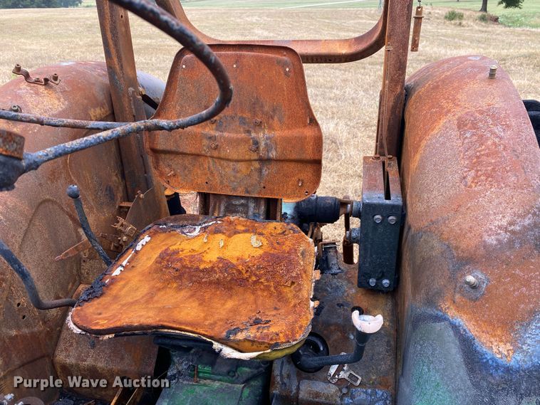 image for item DK6403 2016 John Deere 5075E  tractor