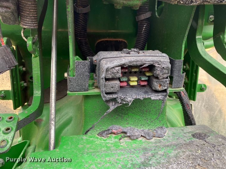 image for item DK6403 2016 John Deere 5075E  tractor