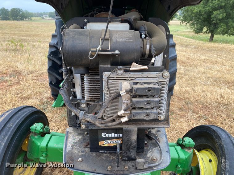 image for item DK6403 2016 John Deere 5075E  tractor