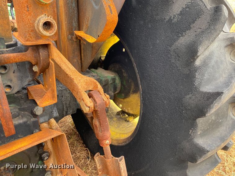 image for item DK6403 2016 John Deere 5075E  tractor