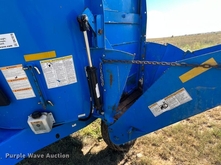 image for item DK7078 Patz V350  vertical feed mixer