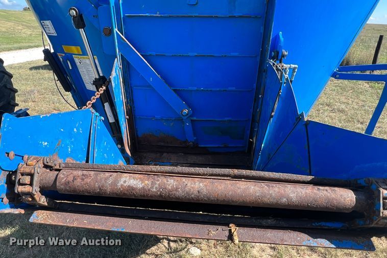 image for item DK7078 Patz V350  vertical feed mixer