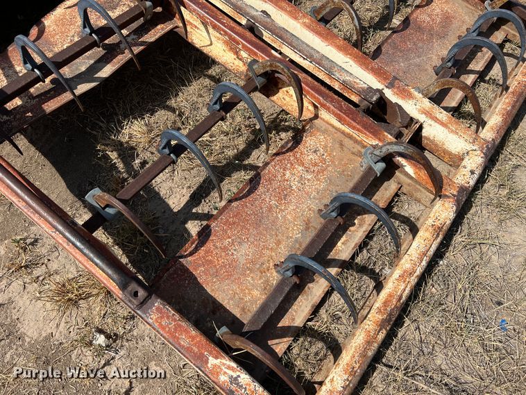 image for item DK7098 Bale accumulator grapple