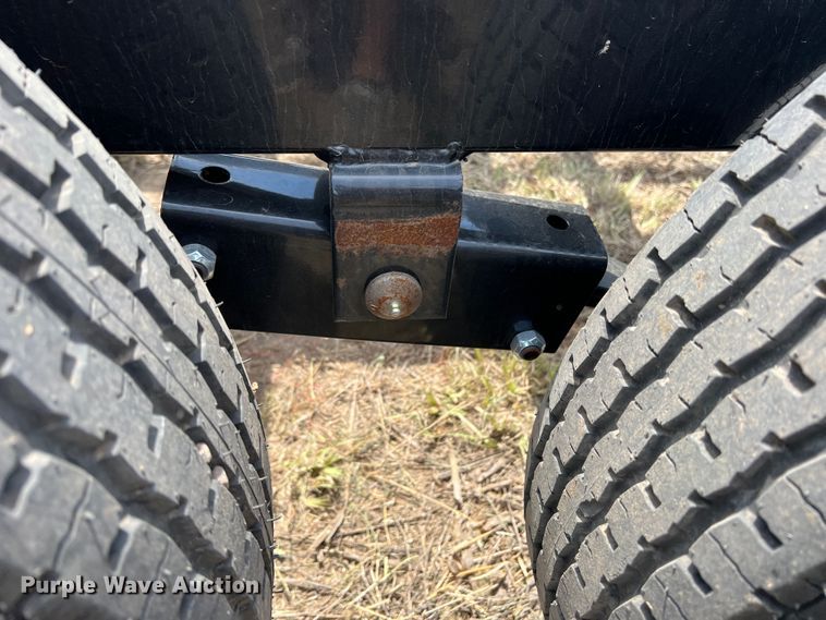 image for item DK7105 Amacsa HW37  hay bale trailer