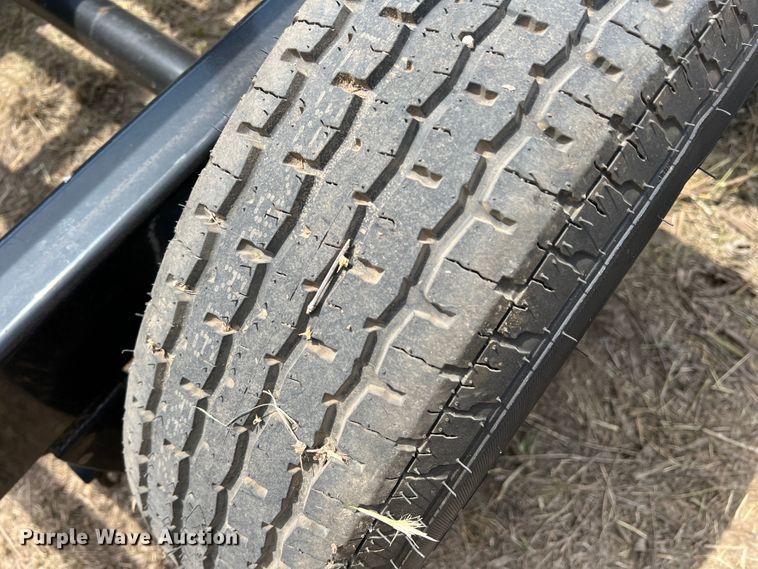 image for item DK7105 Amacsa HW37  hay bale trailer