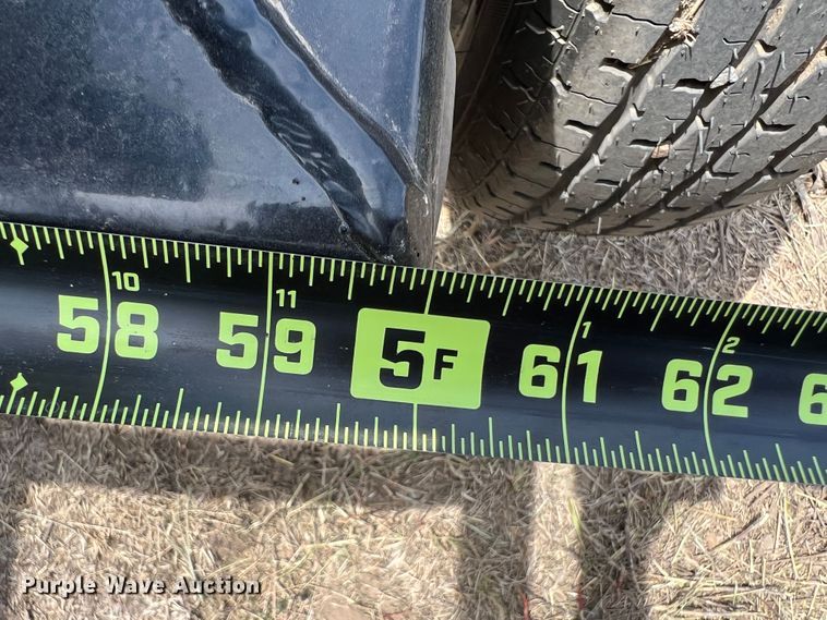 image for item DK7105 Amacsa HW37  hay bale trailer