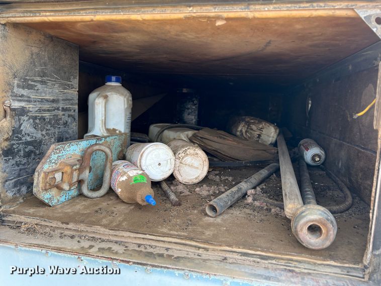 image for item DK7117 1979 Mack RWS754LST  semi truck