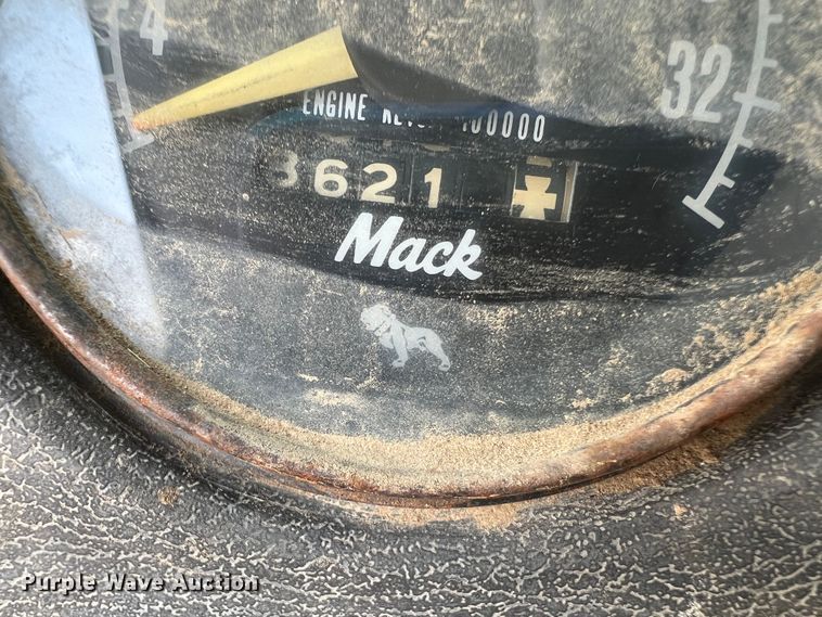 image for item DK7117 1979 Mack RWS754LST  semi truck