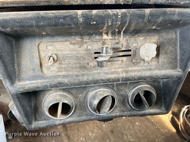 image for item DK7117 1979 Mack RWS754LST  semi truck