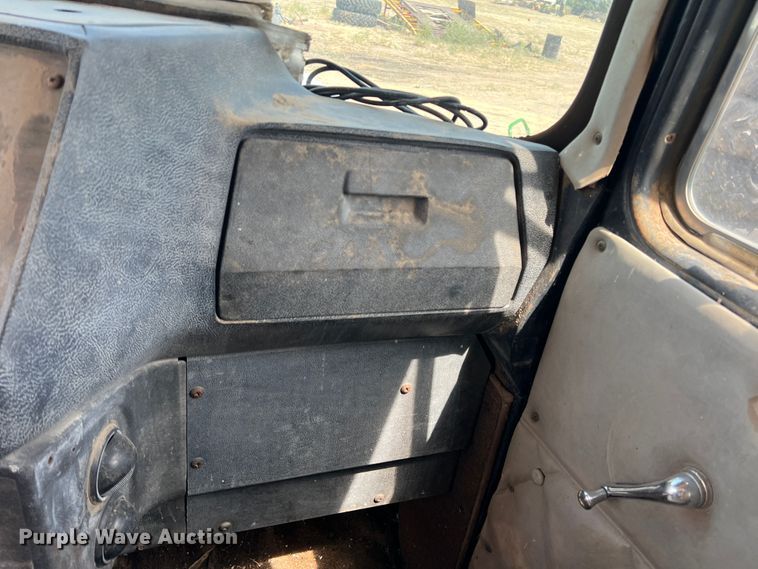 image for item DK7117 1979 Mack RWS754LST  semi truck