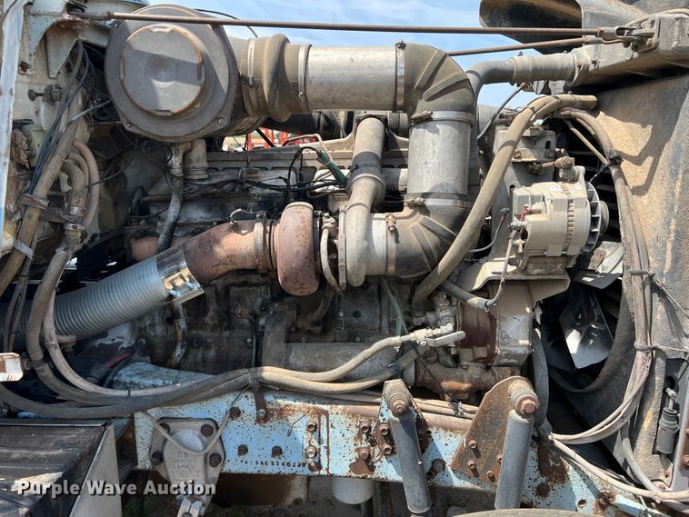 image for item DK7117 1979 Mack RWS754LST  semi truck