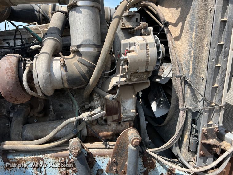 image for item DK7117 1979 Mack RWS754LST  semi truck