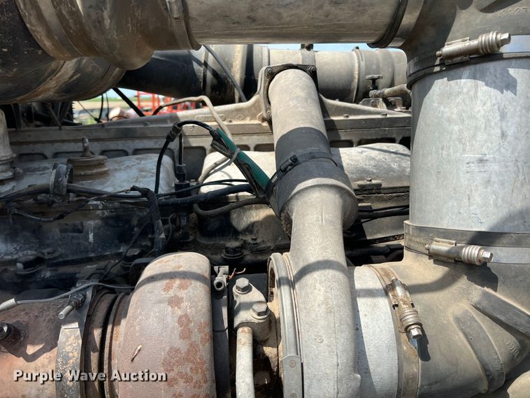 image for item DK7117 1979 Mack RWS754LST  semi truck