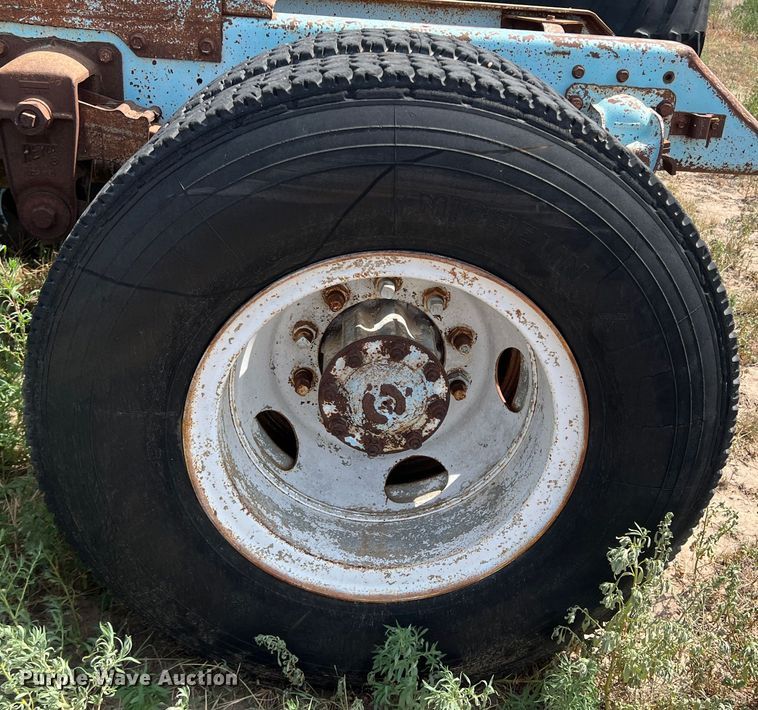 image for item DK7117 1979 Mack RWS754LST  semi truck