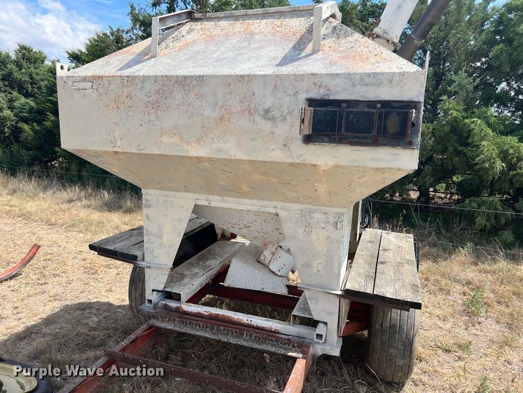 image for item DK7119 Friesen  seed tender