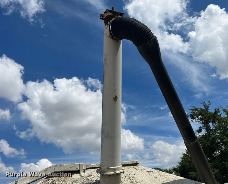 image for item DK7119 Friesen  seed tender