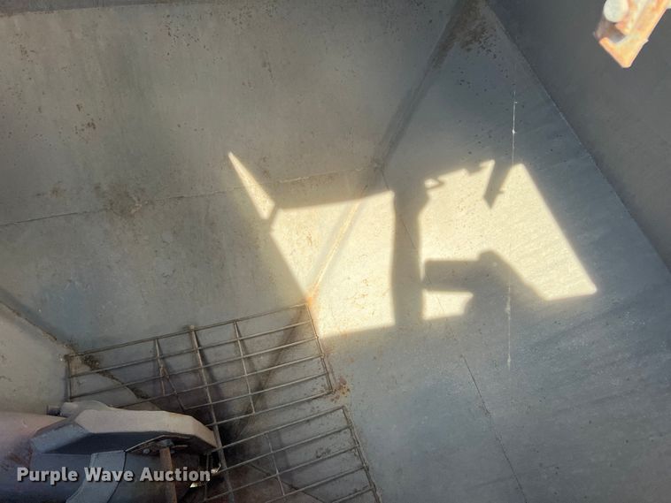 image for item DK7119 Friesen  seed tender