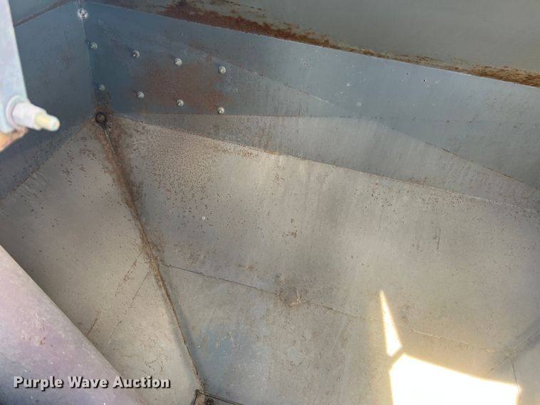 image for item DK7119 Friesen  seed tender