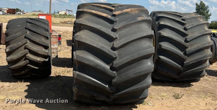 image for item DK7150 (4) tires and wheels