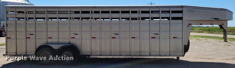image for item DM8016 2006 Titan 1R5534  livestock trailer