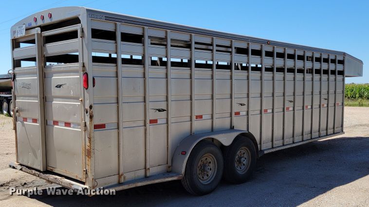 image for item DM8016 2006 Titan 1R5534  livestock trailer