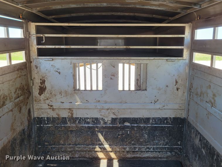 image for item DM8016 2006 Titan 1R5534  livestock trailer