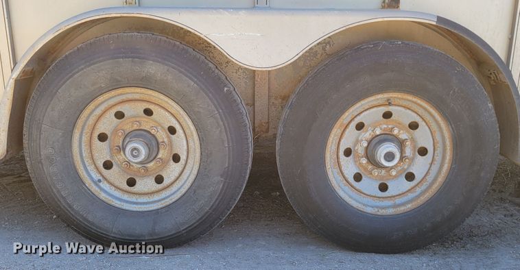 image for item DM8016 2006 Titan 1R5534  livestock trailer