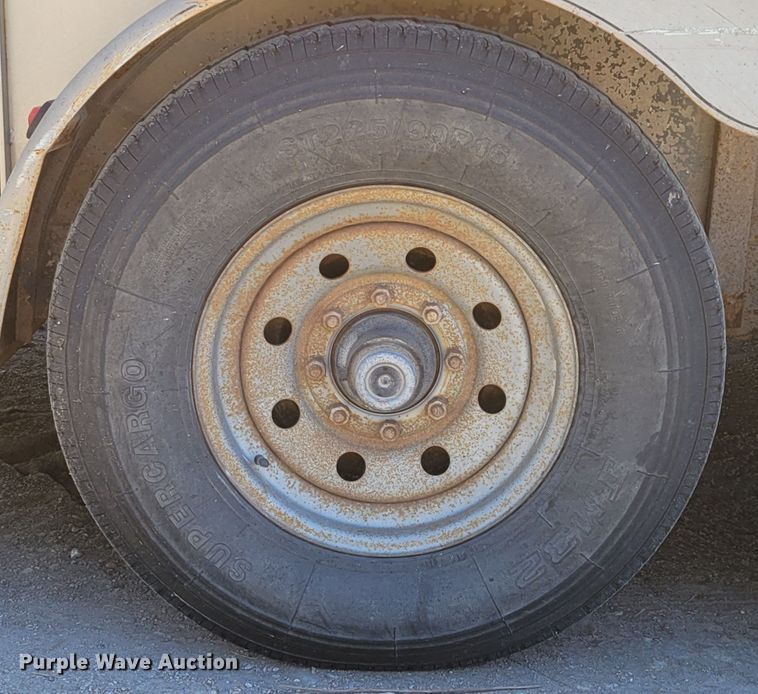 image for item DM8016 2006 Titan 1R5534  livestock trailer