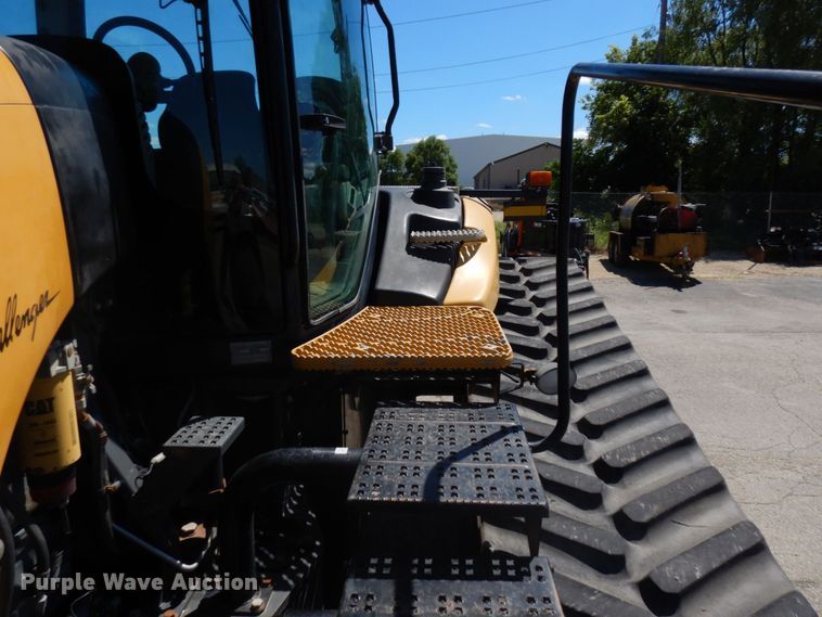 image for item DQ9213 2005 Caterpillar Challenger MT845  tractor