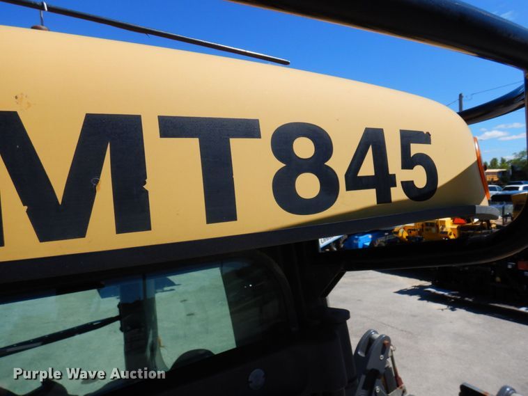 image for item DQ9213 2005 Caterpillar Challenger MT845  tractor