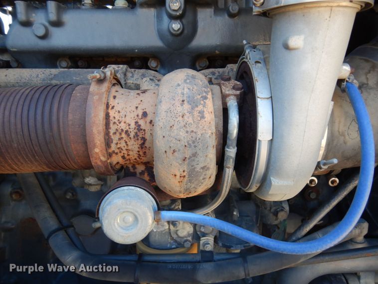 image for item DQ9213 2005 Caterpillar Challenger MT845  tractor