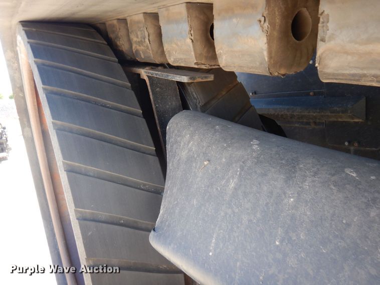 image for item DQ9213 2005 Caterpillar Challenger MT845  tractor