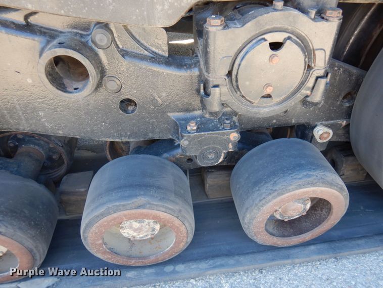 image for item DQ9213 2005 Caterpillar Challenger MT845  tractor