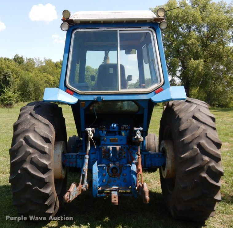 image for item DS1360 Ford TW30  tractor