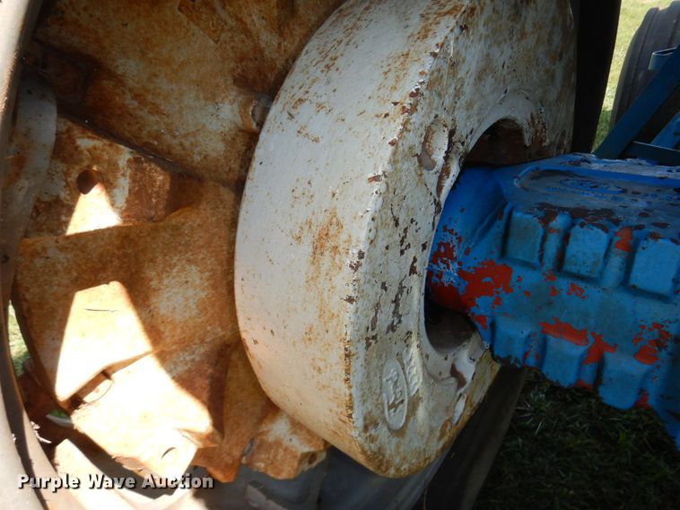 image for item DS1360 Ford TW30  tractor