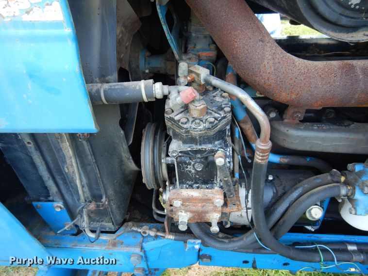 image for item DS1360 Ford TW30  tractor