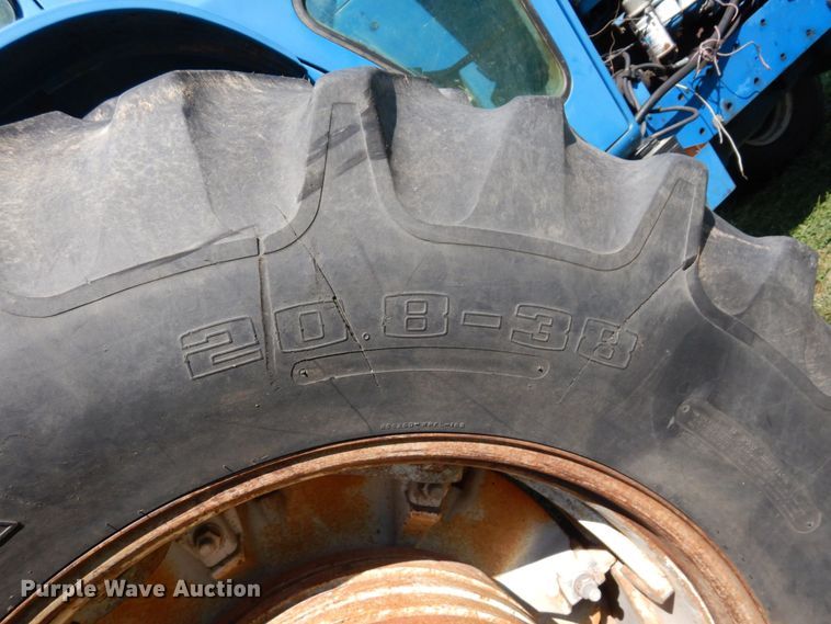 image for item DS1360 Ford TW30  tractor