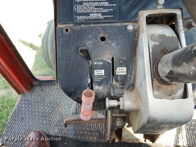 image for item DS1361 1974 Massey Ferguson 1135  tractor