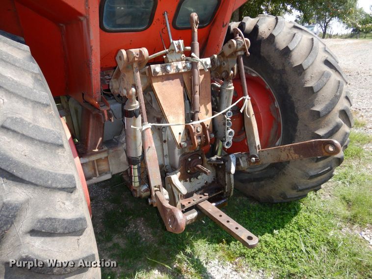 image for item DS1361 1974 Massey Ferguson 1135  tractor