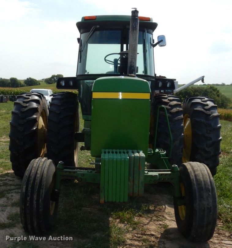 image for item DS1369 John Deere 4440  tractor